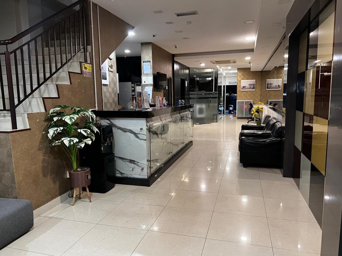 โรงแรมซิกเนเจอร์ กวนตัน ภายนอก รูปภาพ