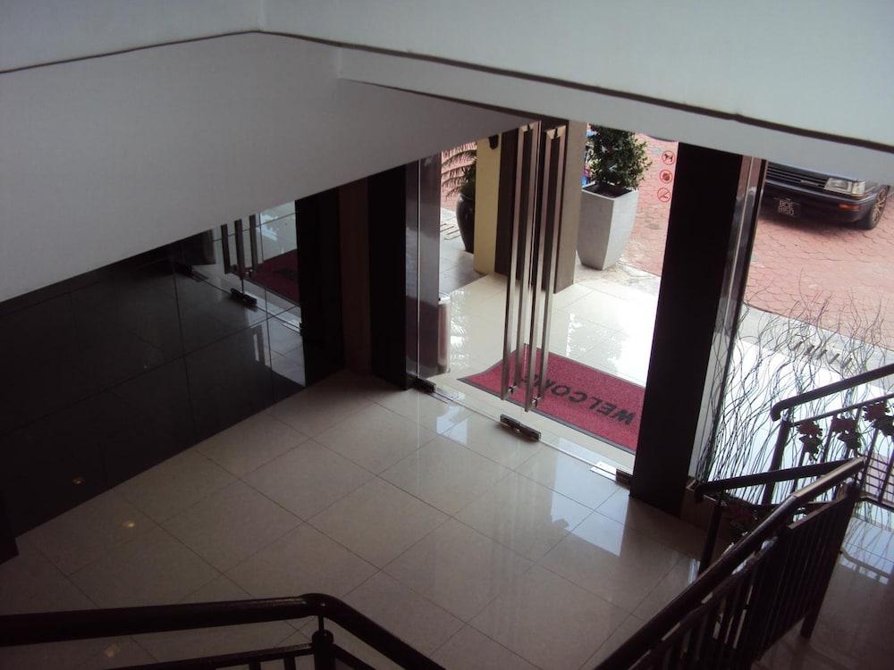 โรงแรมซิกเนเจอร์ กวนตัน ภายนอก รูปภาพ